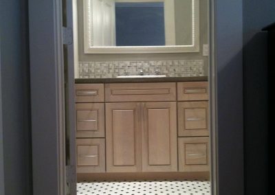 Vintage en-suite bathroom remodeling 2