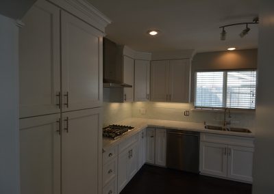 White shaker style kitchen remodeling Houston 5